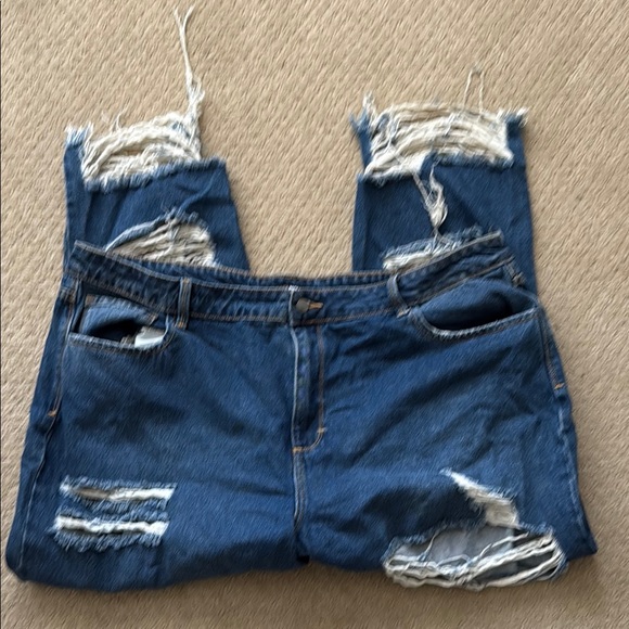 Fashion Nova Blue Denim Jeans - Picture 4 of 8